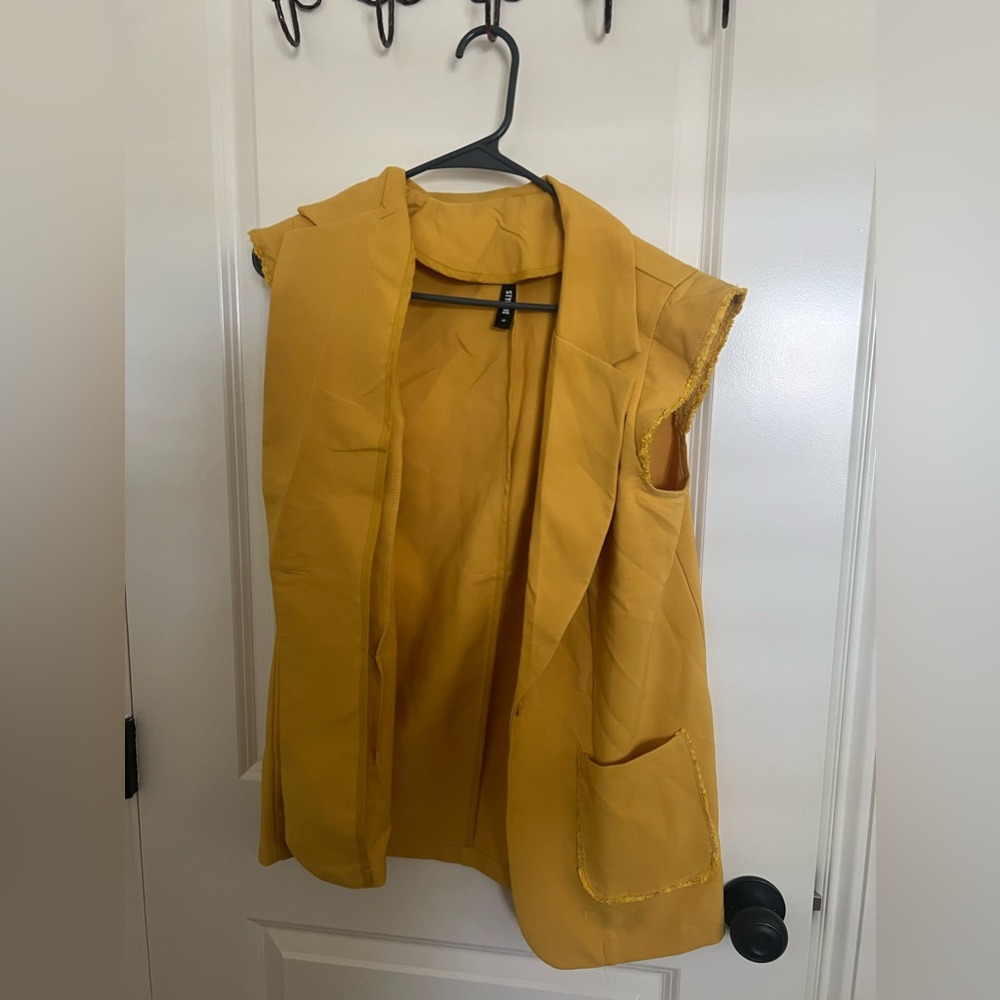 Yellow 2 piece set
